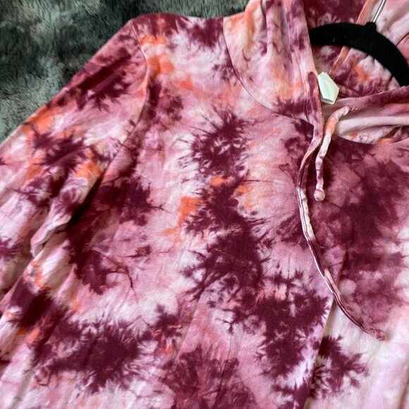 Balance Collection Tie Dye Tatum Hoodie - Picture 2 of 11